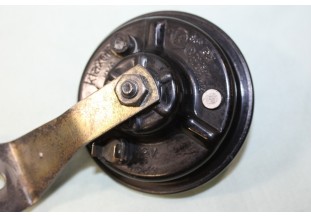 AVERTISSEUR LAXON KW9 12V...AUTOS ANCIENNES DIVERS voir descriptif