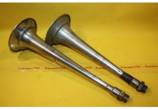 LOT DE 2 TROMPES DE KLAXONS CIPPA L/285-320mm...AUTOS ANCIENNES COLLECTION