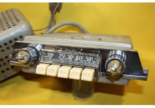 AUTORADIO RADIOMATIC A2 6/12V...AUTOS VINTAGE COLLECTION
