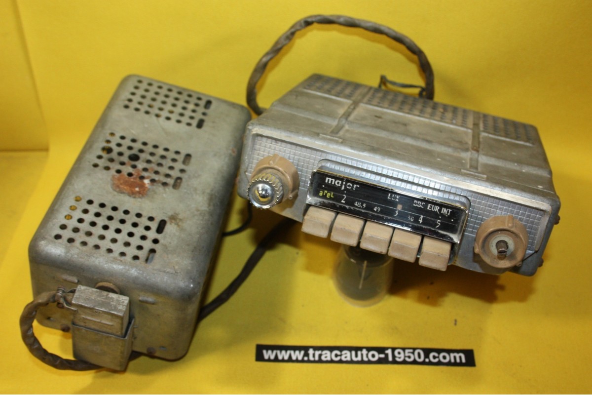 AUTORADIO AREL MAJOR...AUTOS ANCIENNES COLLECTION
