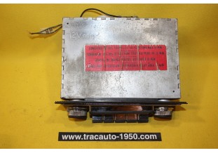AUTORADIO PHILIPS 30RN 598 12V NEGATIF...AUTOS ANGLAISES VINTAGE COLLECTION