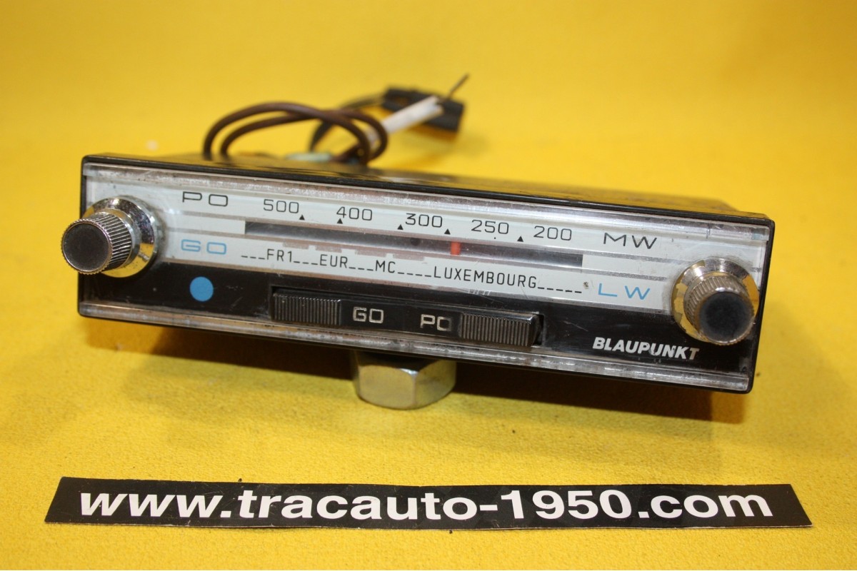 AUTORADIO BLAUPUNKT  12V...AUTOS VINTAGE COLLECTION