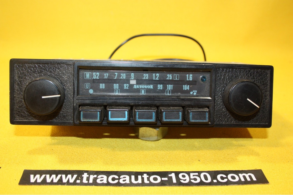 AUTORADIO AUTOVOX RB 277C 12V...AUTOS VINTAGE COLLECTION
