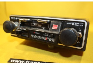 AUTORADIO-CASSETTES STEREO SHARP 12V...AUTOS VINTAGE COLLECTION