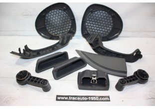 LOT DE PIECES DIVERS POUR HABITACLE...RENAULT CLIO BACCARA