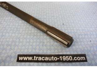 ARBRE DE ROUE STAX L/628mm 6 CANNELURES...ROSENGART LR voir descriptif