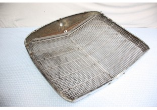 CALANDRE MERCEDES W110 W111 220D