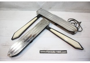 PAIRE DE FLECHES DE DIRECTION 6V SCINTILLA RWG...AUTOS CAMIONS ANCIENS COLLECTION