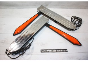 PAIRE DE FLECHES DE DIRECTION 6V SCINTILLA RWG...AUTOS CAMIONS ANCIENS COLLECTION