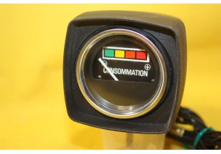 ECONOMETRE DE CARBURANT 12V...AUTOS BATEAUX DIVERS