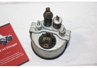 MANO DE PRESSION D'HUILE 24V VDO 350.473 5 bars...CAMIONS TRACTEURS voir descriptif