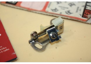 JEU DE RUPTEURS F421 pour ALLUMEURS FORD/DELCO REMY...TAUNUS CAPRI CORTINA voir descriptif