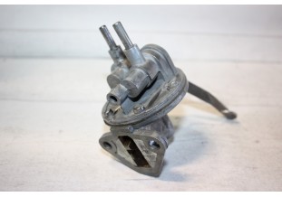 POMPE A ESSENCE GUIOT Type V 2 SORTIES VERTICALES...CITROEN 2CV DYANE AMI MEHARI