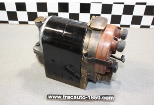 MAGNETO BOSCH ZU4 pour moteurs 4 CYLINDRES...AUTOS ANCIENNES 1911/1936