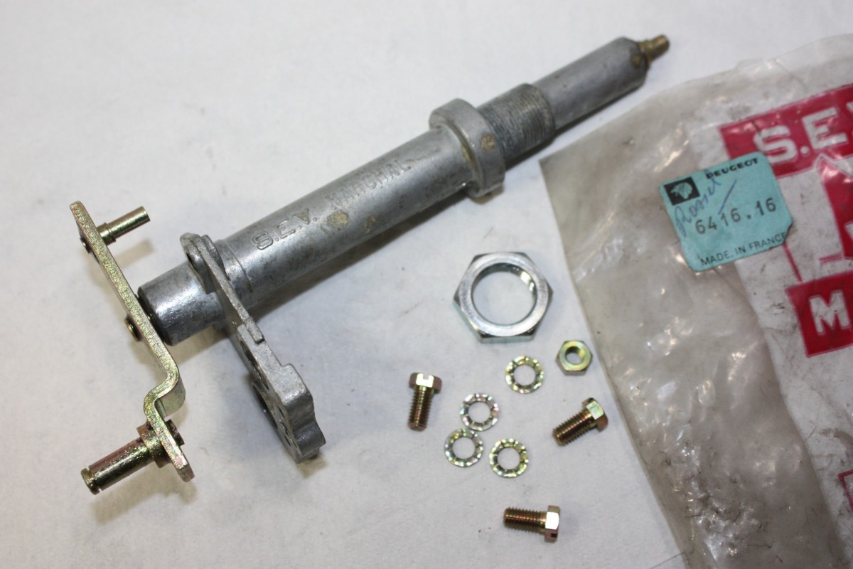 KIT REPARATION DE PALIER OU D'AXE D'ESSUIE GLACE SEV...PEUGEOT 40...