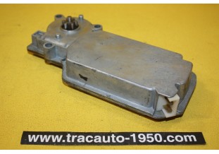 MOTEUR ELECTRQUE DE LEVE VITRE AVANT DROIT PEUGEOT 6602-14...PEUGEOT 305