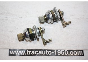 PAIRE DE PALIERS OU D'AXES D'ESSUIE GLACE SEV 54000403...CITROEN 2CV