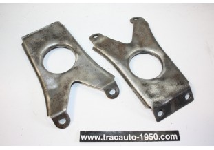 PAIRE D'ENTRETOISES TOLES SUR TRAVERSE AVANT DU BERCEAU...CITROEN TRACTION 11CV