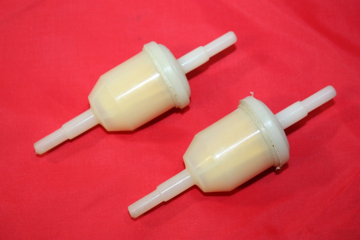 LOT DE 2 FILTRES A ESSENCE PETIT MODELE 6mm...AUTOS MOTOS DIVERS - ...