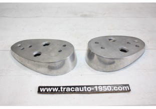 PAIRE DE SUPPORTS ENJOLIVEURS pour FEUX AR D/G SEIMA 3124...CITROEN TRACTION 11CV 15/6 ap 1952