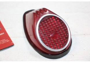 CABOCHON DE FEU ARRIERE DROIT SEIMA 3124...CITROEN TRACTION 11CV 15/6 ap 1952