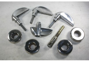 ENSEMBLE DE POIGNEES DE PORTES EXTERIEURES AV/AR...CITROEN 2CV 4/6 ...