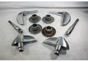 ENSEMBLE DE POIGNEES DE PORTES EXTERIEURES AV/AR...CITROEN 2CV  AZA...