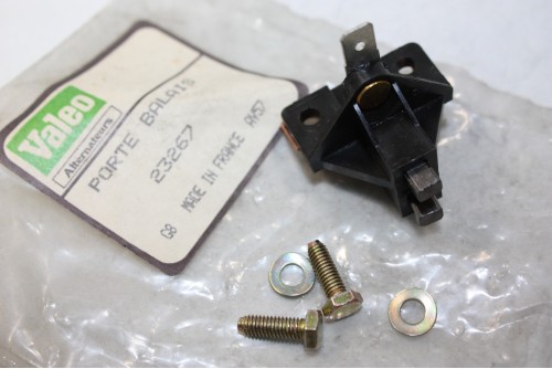PORTE BALAIS DUCELLIER 23267 POUR ALTERNATEUR 12V...AMI 6/8 DYANE 4...