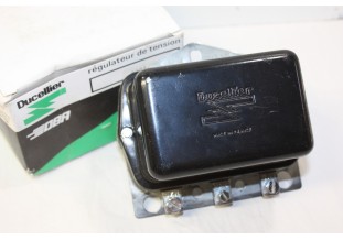 REGULATEUR DUCELLIER 24v 8191D pour DYNAMOS 7128...CAMIONS UNIC voir descriptif
