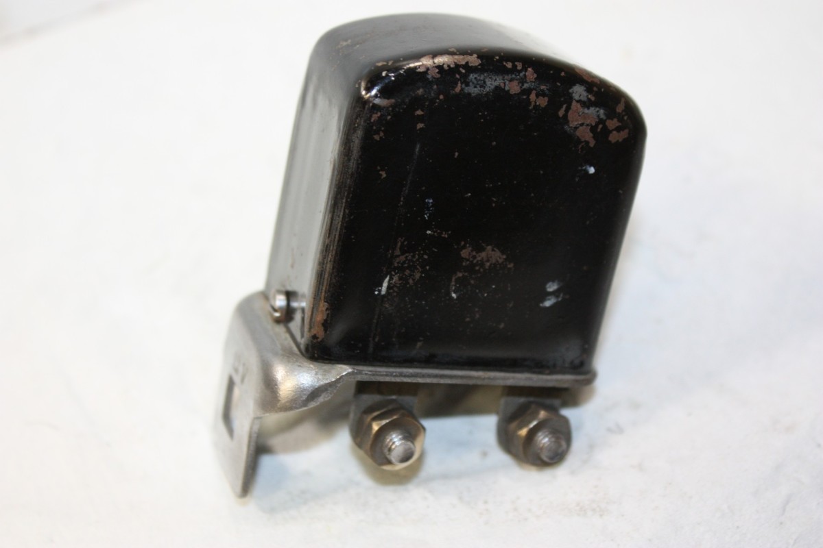 RELAIS STANDARD-FRANCE 09824 12V...AUTOS MOTOS ??? - Tracauto1950