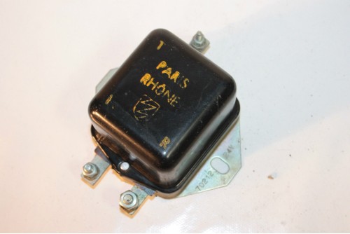 RELAIS DE VOYANT PARIS-RHONE 70212 R  24V...AUTOS CAMIONS TRACTEURS...