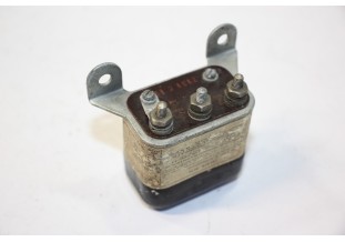 RELAIS 6/12V LAB 2131 pour AVERTISSEURS...AUTOS ANCIENNES DIVERS