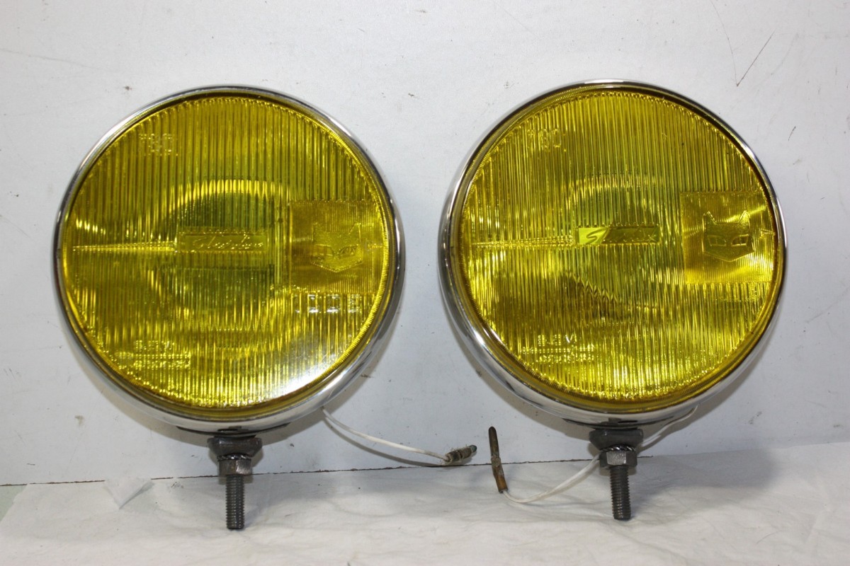 PAIRE DE FEUX ADDITIONNELS SEV MARCHAL STARLUX 780 D/180mm...AUTOS ...