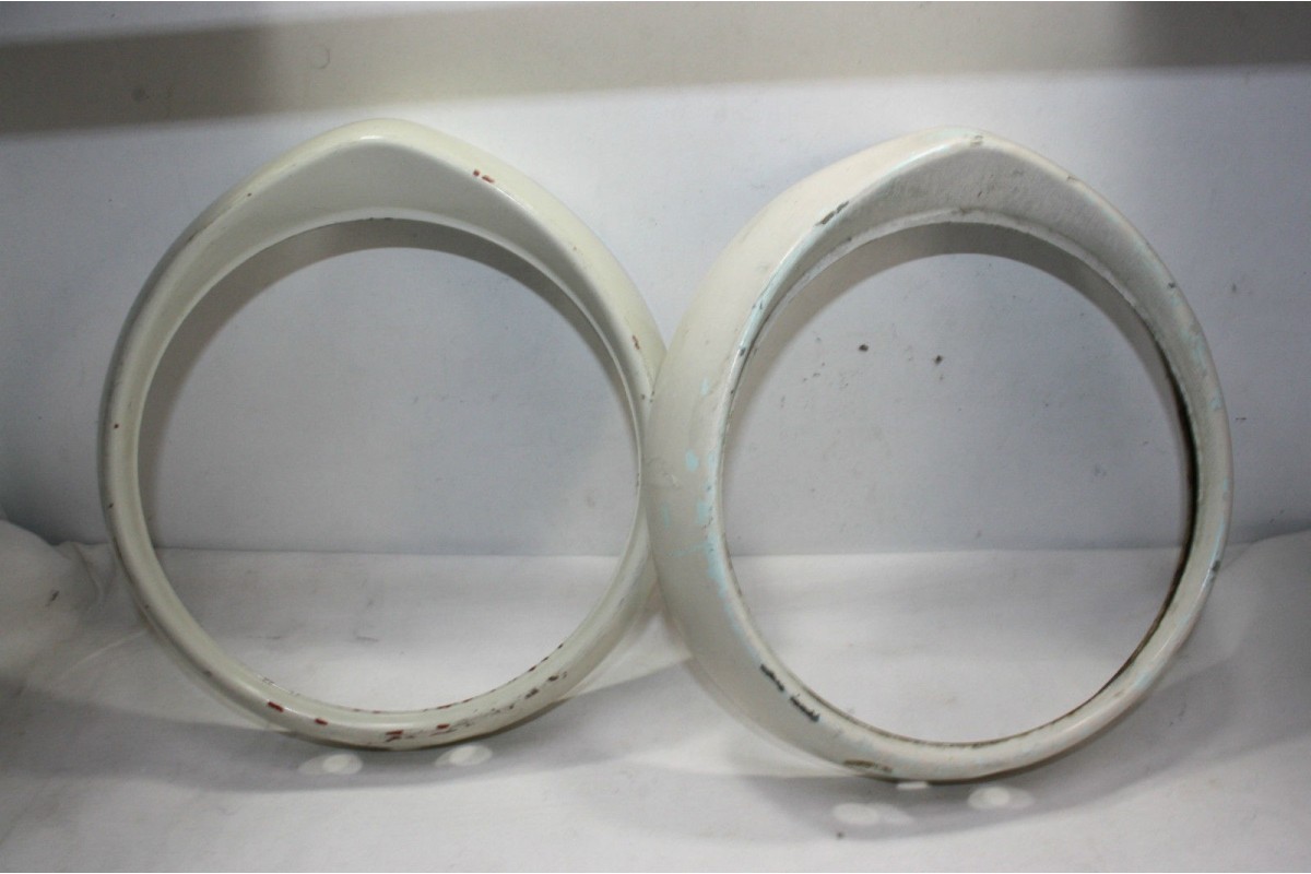 PAIRE DE CERCLAGES DE PHARE SEV MARCHAL 61920703 D/185mm...PEUGEOT ...