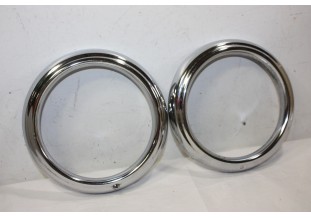 PAIRE DE CERCLAGE DE PHARE SEV 128A...SIMCA 1000