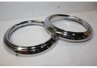 PAIRE DE CERCLAGE DE PHARE SEV 128A...SIMCA 1000