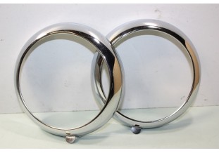 PAIRE DE CERCLAGES DE PHARES SEV MARCHAL 7637 D/150mm...RENAULT 4CV R8 voir descriptif