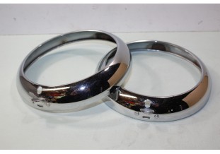 PAIRE DE CERCLAGES DE PHARES SEV MARCHAL 7637 D/150mm...RENAULT 4CV R8 voir descriptif