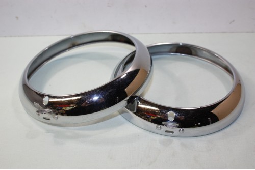 PAIRE DE CERCLAGES DE PHARES SEV MARCHAL 7637 D/150mm...RENAULT 4CV R8 voir descriptif