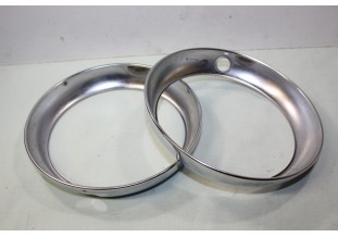 PAIRE DE CERCLAGES DE PHARES SEV MARCHAL 103378 D/150mm...RENAULT 4CV R8 voir descriptif