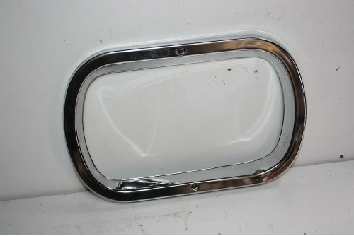 CERCLAGE DE PHARE AVG CIBIE...RENAULT R10 R10 MAJOR DE 1962 A 1973