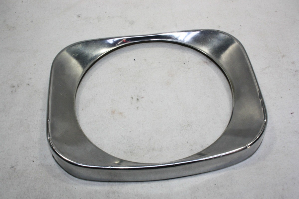 CERCLAGE DE PHARE...CITROEN DYANE MEHARI - Tracauto1950