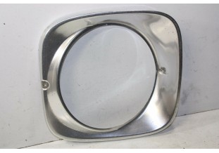 CERCLAGE DE PHARE DROIT/GAUCHE...POUR RENAULT R16 R10