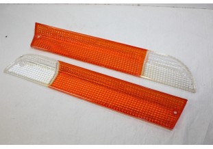 PAIRE DE CABOCHONS DE FEU AVANT D/G FRANKANI...PEUGEOT 504