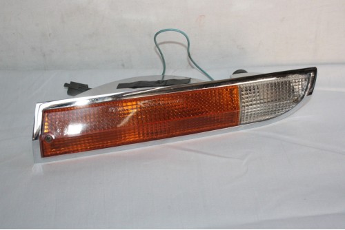 FEU AVANT COTE GAUCHE SEIMA 426...PEUGEOT 504 - Tracauto1950