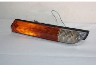 FEU AVANT COTE GAUCHE SEIMA 426...PEUGEOT 504 - Tracauto1950