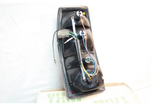 FEU ARRIERE DROIT SEIMA 641 COMPLET NEUF...PEUGEOT 504 BREAK - Trac...