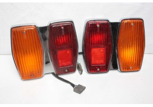 PAIRE DE FEUX AR D/G COMPLET SEIMA 634...PEUGEOT 304 JUSQU' A 1972