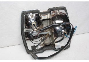 FEU ARRIERE GAUCHE CIBIE 80.76 B COMPLET...PEUGEOT 304 BERLINE 1969/1972