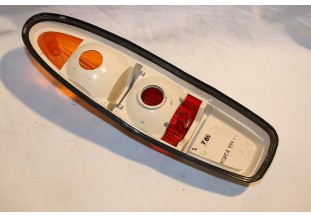 CABOCHON DE FEU ARRIERE SEIMA 613...SIMCA 1500 BREAK - Tracauto1950